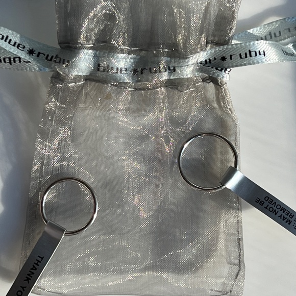 Blue Ruby silver bands - Picture 2 of 3